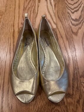 Sam & Libby Gold Leather Peep-Toe Flats
